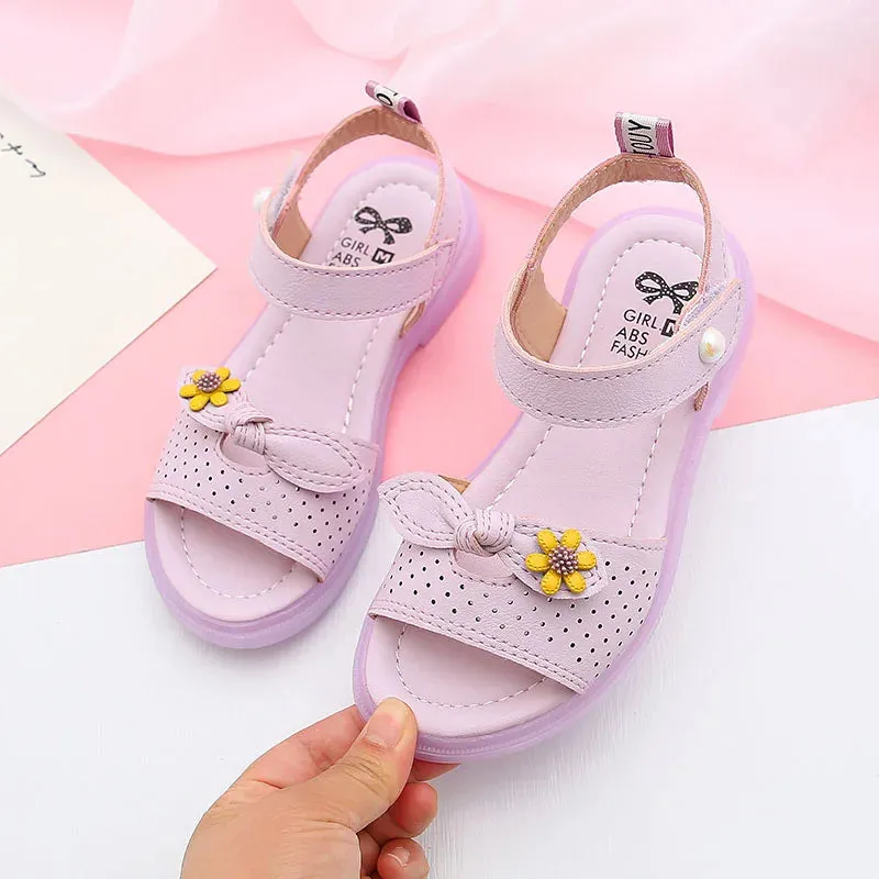 2024 New Girls Sandals Hollow Bow Flowers Cute Children Fashion Princess Casual Shoes Platform Summer Hook & Loop Soft Versatile