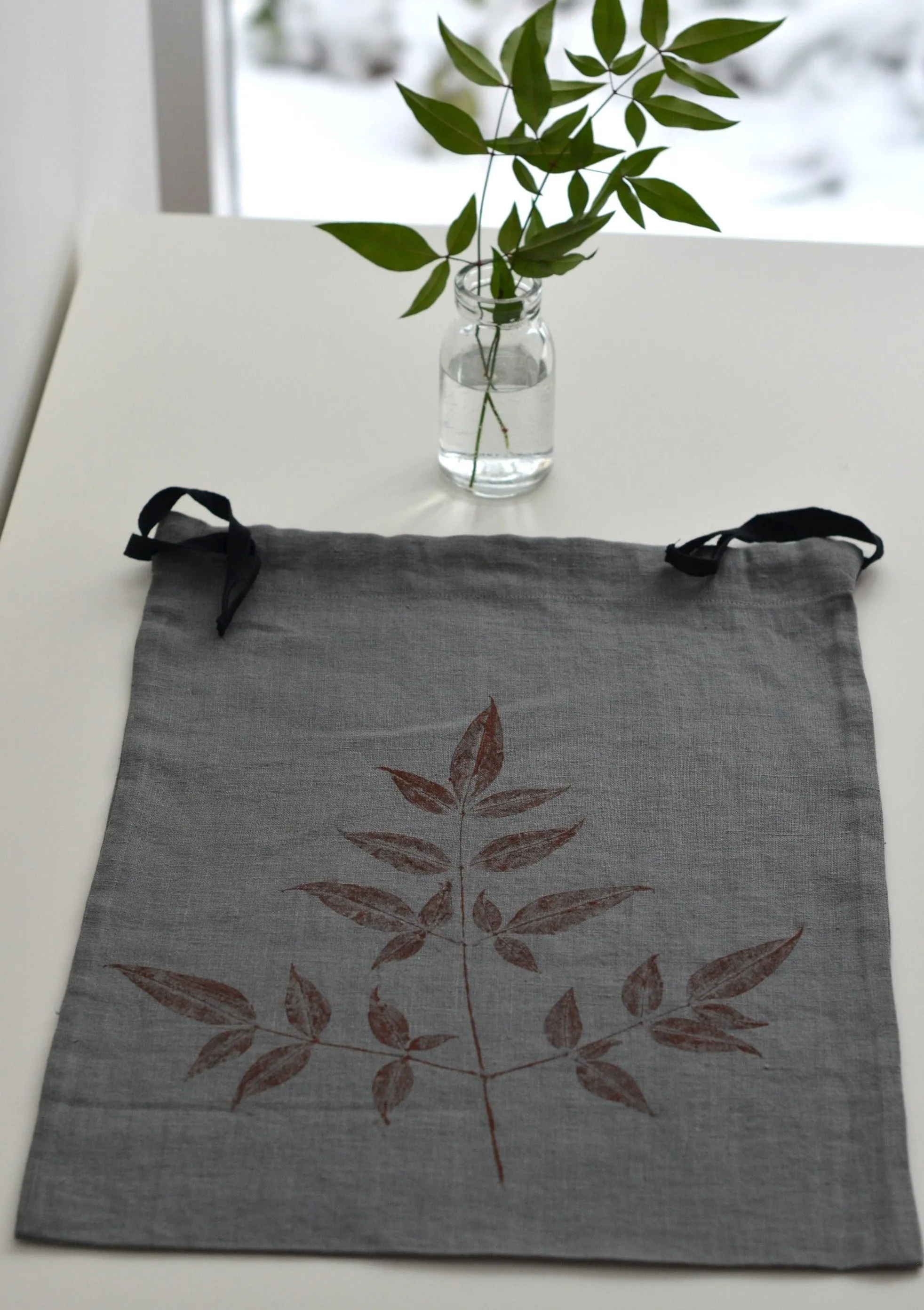 Linen Redberry Multi-Use String Bags in Dark Grey - Available Preorder