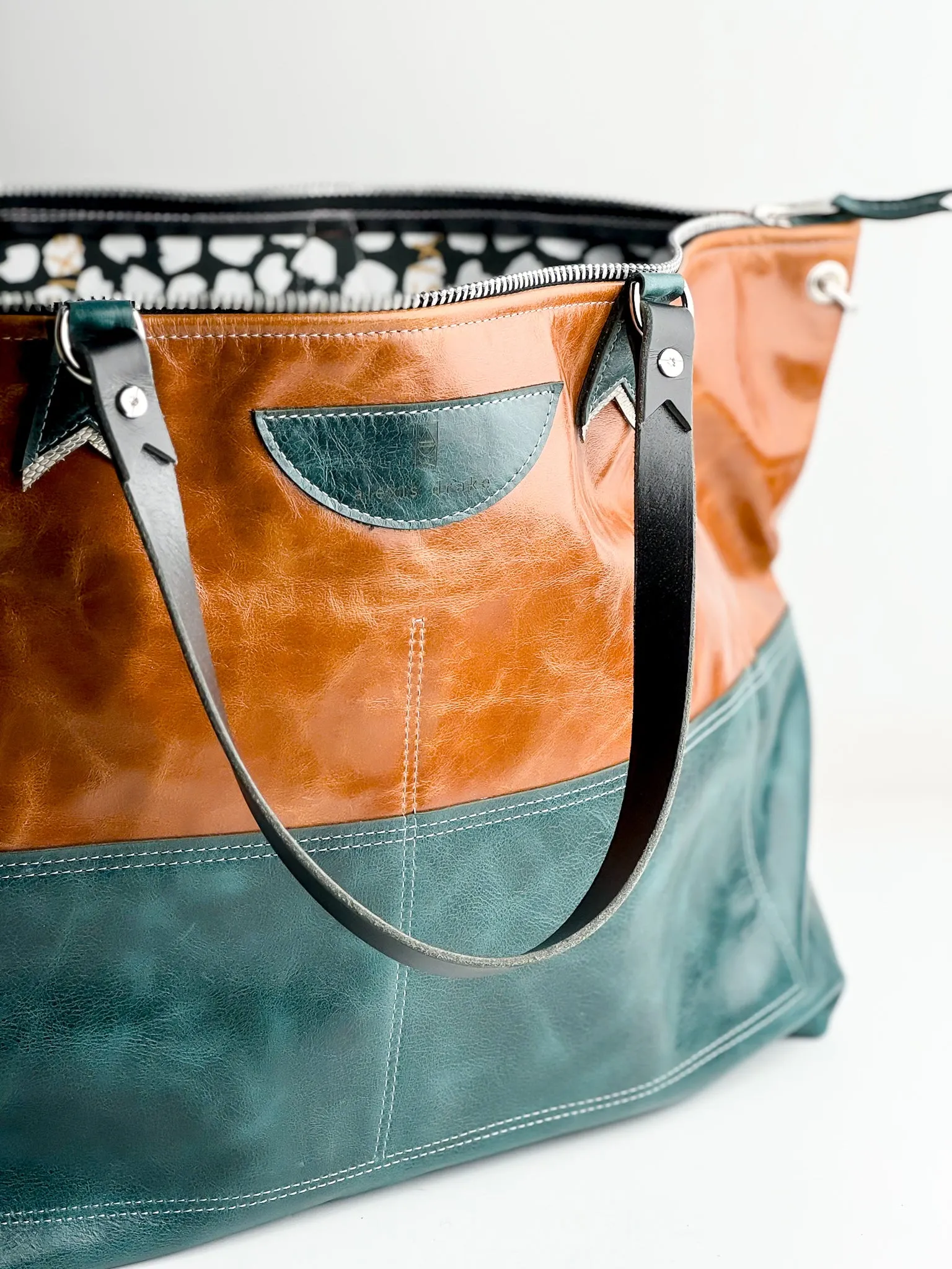 Western Woods Collection | Roundabout Weekender Tote | Bourbon   Teal Spruce